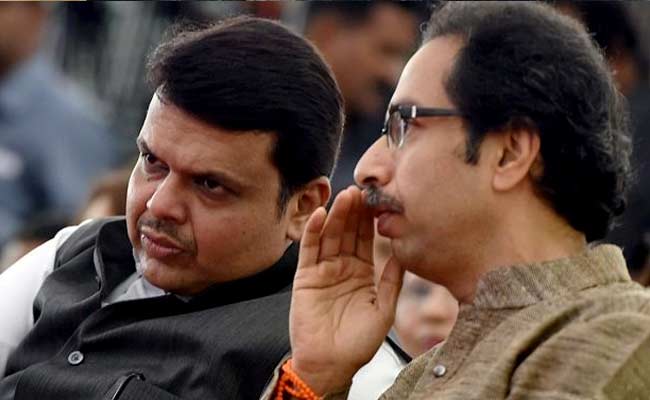 Will Uddhav's government be removed and Fadnavis's government will come back?